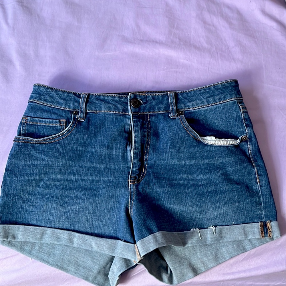 Aeropostale shorts.  Size 12.  Dark washed